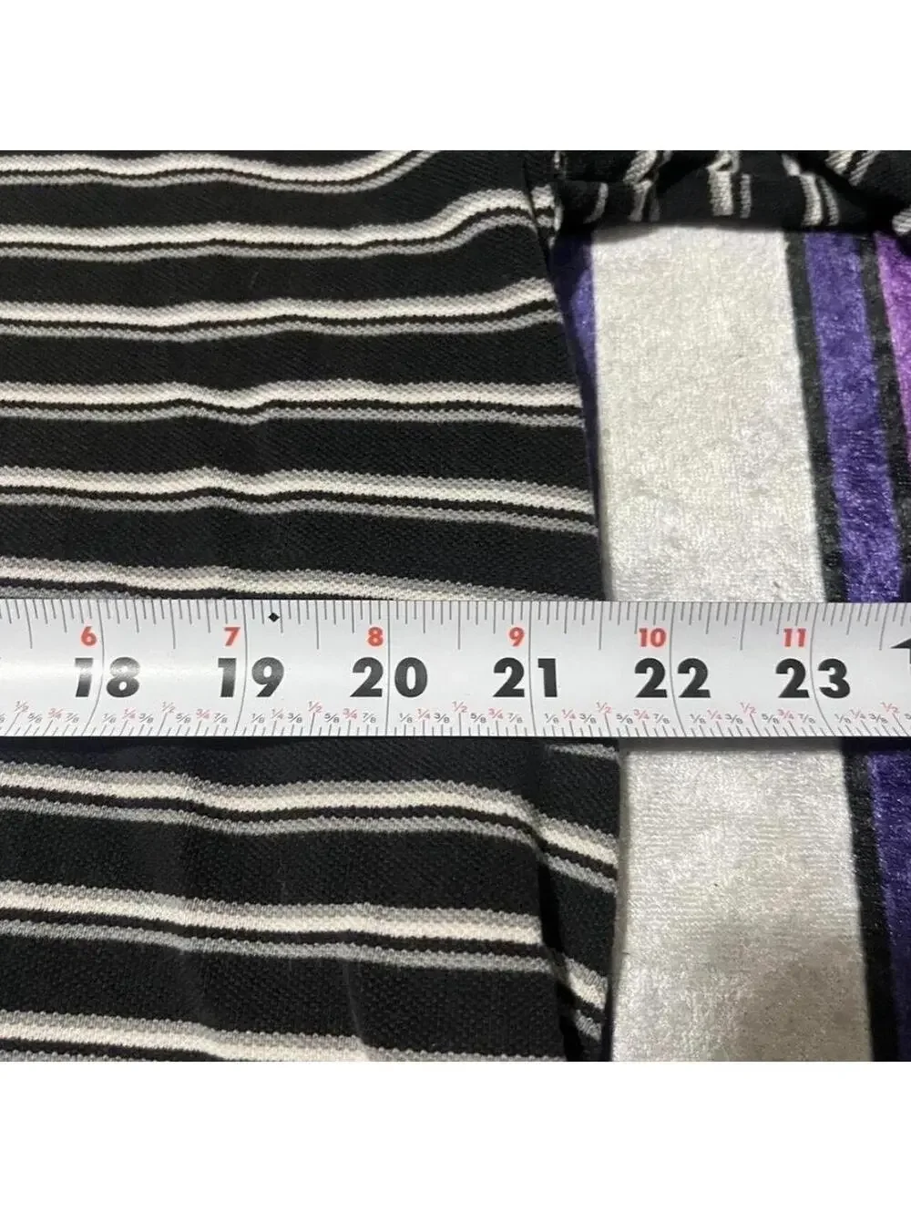 Y2K black and white striped polo tshirt